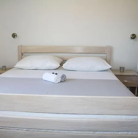 Andela * Kastela
