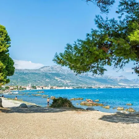 Andela * Kastela