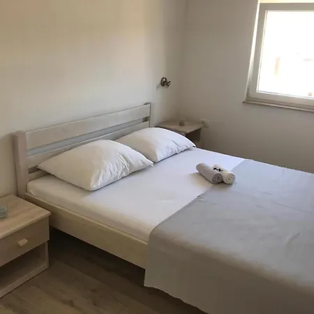 Apartment Andela Kastela