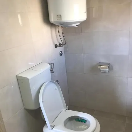 Andela * Kastela